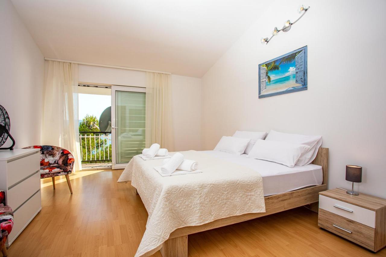 Apartments Adisa Omiš Kültér fotó