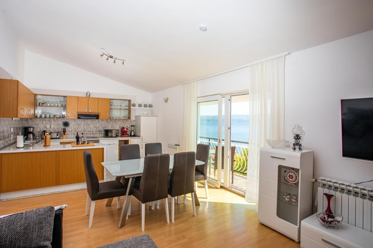 Apartments Adisa Omiš Kültér fotó