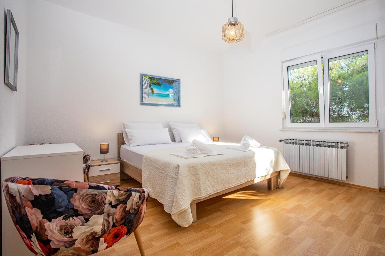 Apartments Adisa Omiš Kültér fotó